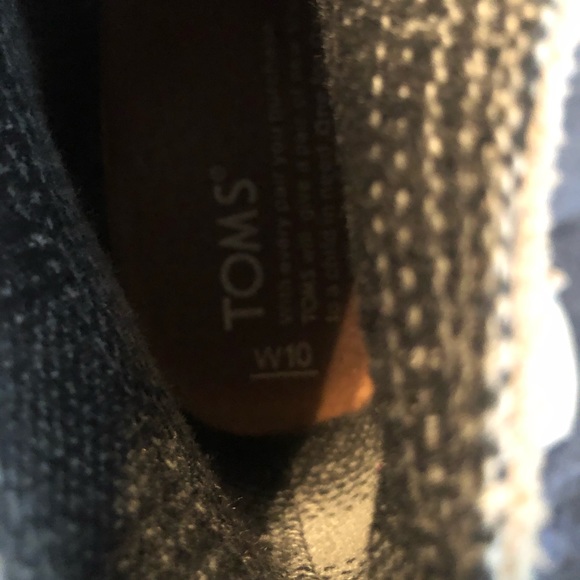 Toms Desert Suede Wedge Booties - Picture 4 of 4